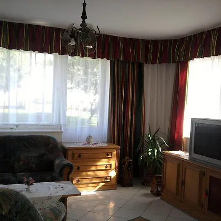Misi Vendeghaz Alsóörs